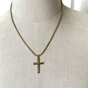 SAG Gold tone vintage chain with cross pendant
